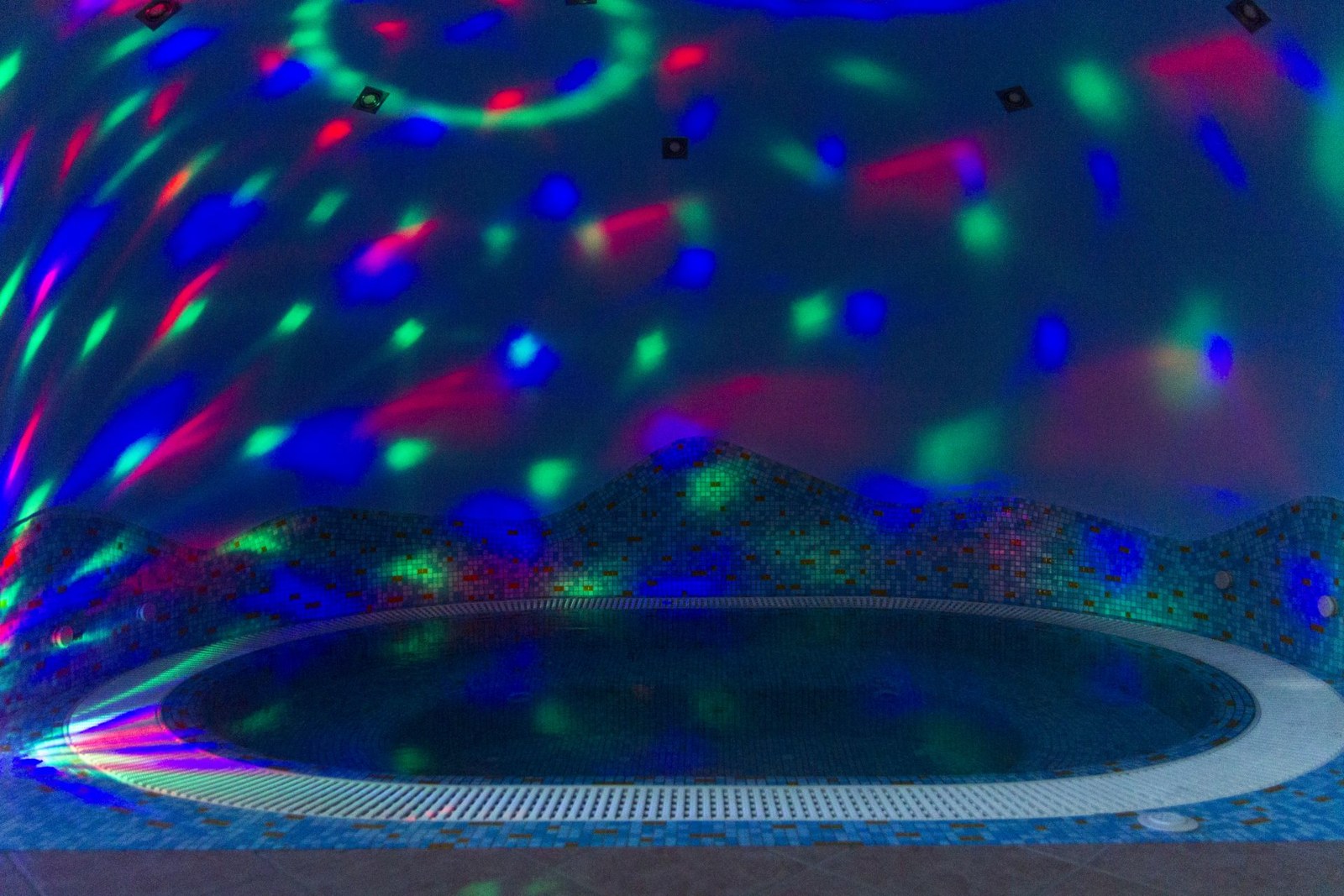 Jakuzzi hangulatvilágítással